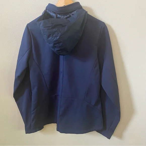 Women’s Nike Navy Jacket size Medium - Picture 7 of 12